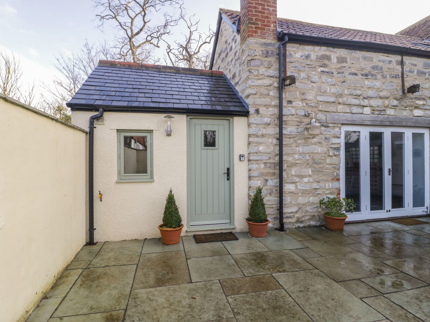 Magnolia Barn - Somerset & Wiltshire - 1063808 - photo 1