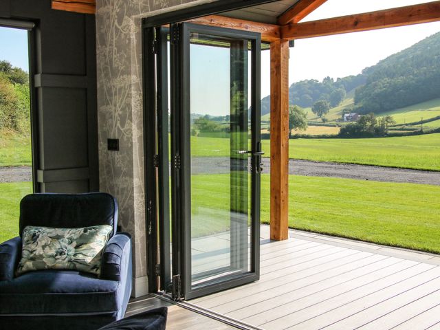 Meadow View - 1005492 - photo 1 