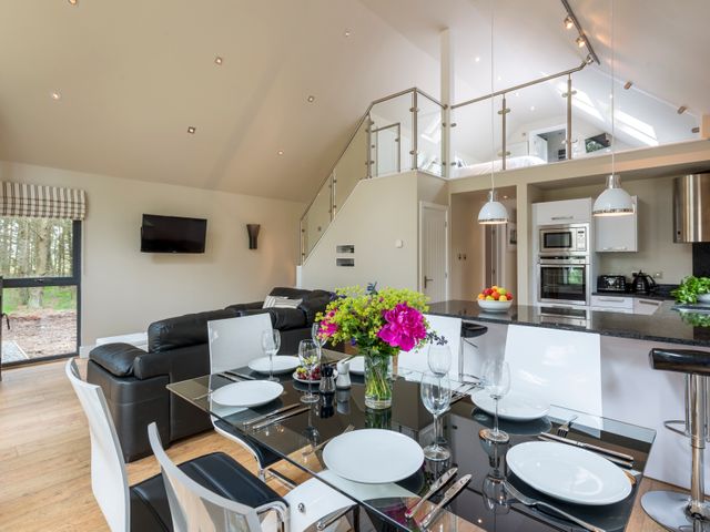 Bracken Howe Lodge - 1015816 - photo 1