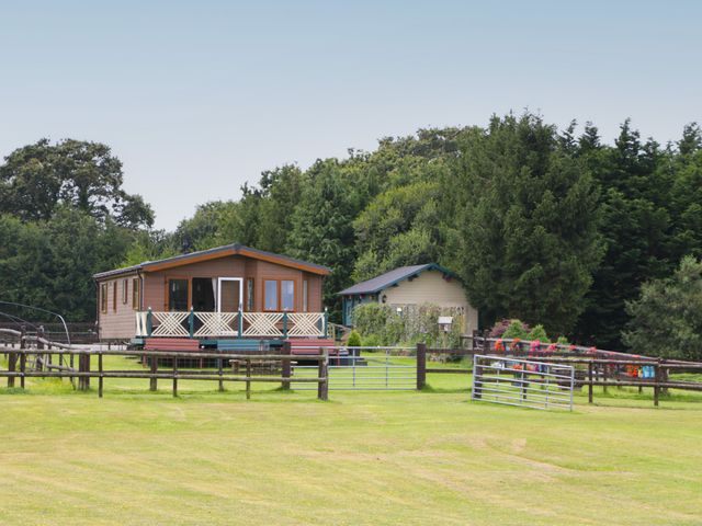 Hill View, Lilac Lodge - 1079216 - photo 1