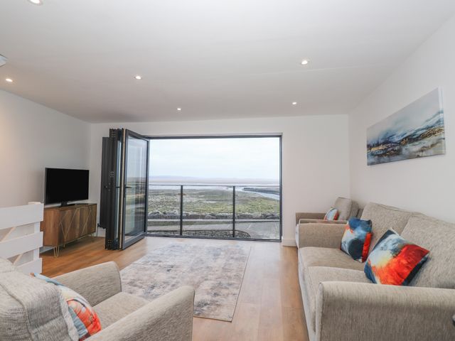 The Lookout - 1084900 - photo 1