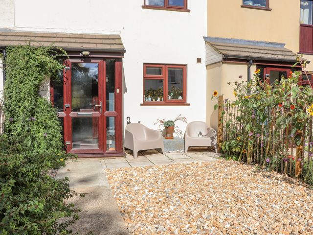 Coastguard Cottage - 1091042 - photo 1