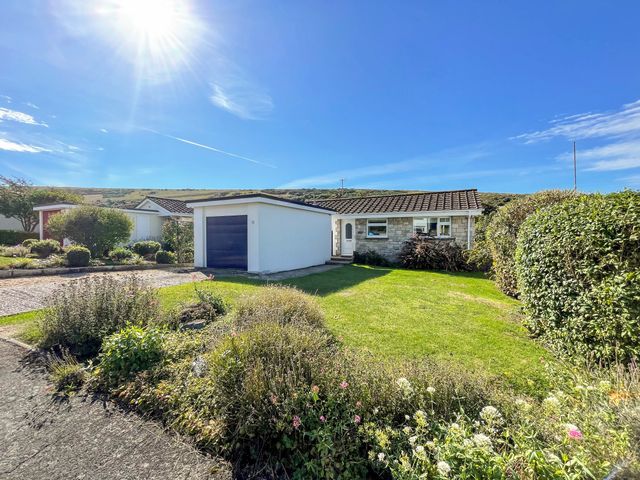 Hill View - 1117992 - photo 1 