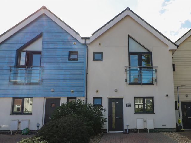 Pebble House - 1134133 - photo 1 