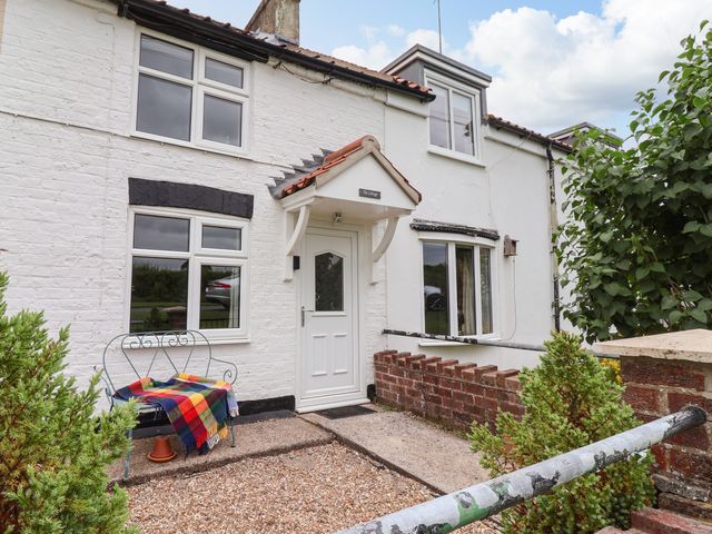 The Cottage - 21825 - photo 1