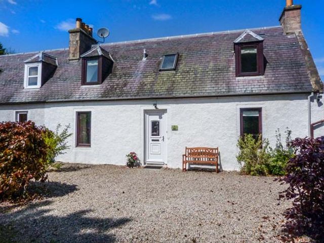 Deskford Cottage - 932291 - photo 1