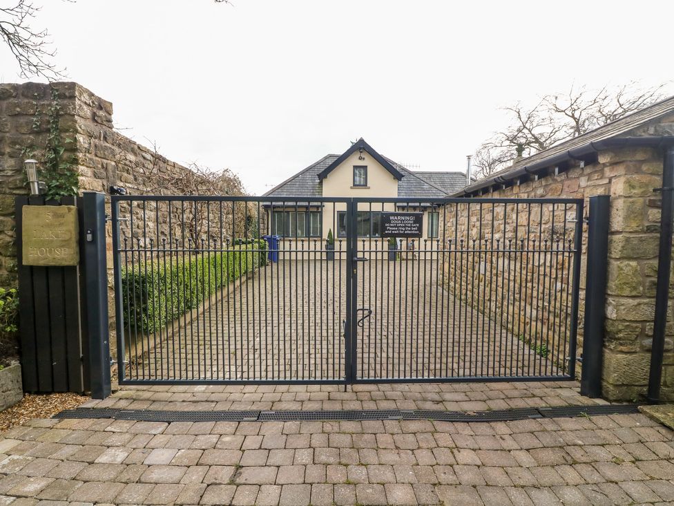 5 Lake House - Yorkshire Dales - 1019012 - thumbnail photo 3