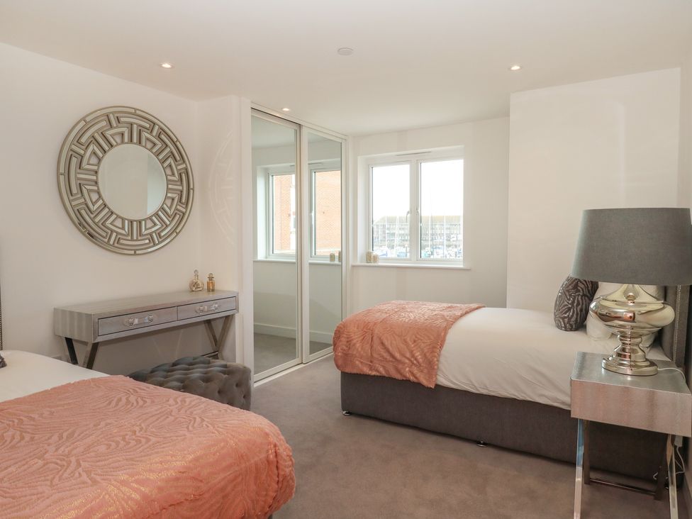 Harbourside Haven Apartment 1 - Dorset - 1059262 - thumbnail photo 15