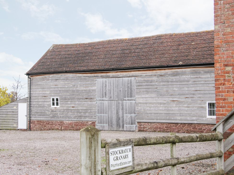 Stockbatch Granary - Shropshire - 1060179 - thumbnail photo 4