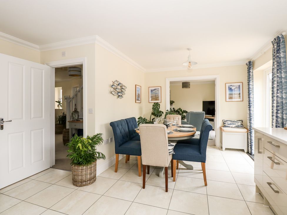 Coral House - Norfolk - 1069475 - thumbnail photo 11