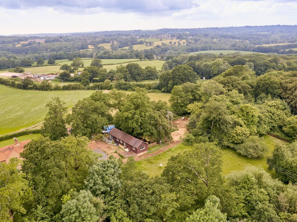 Forest Farm Cottage - Kent & Sussex - 1072258 - thumbnail photo 1