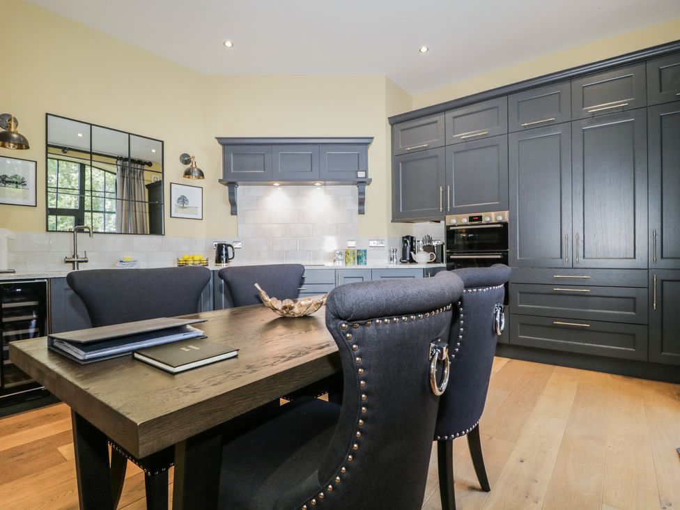 Tarn End Cottages 5 - Lake District - 1082579 - thumbnail photo 9