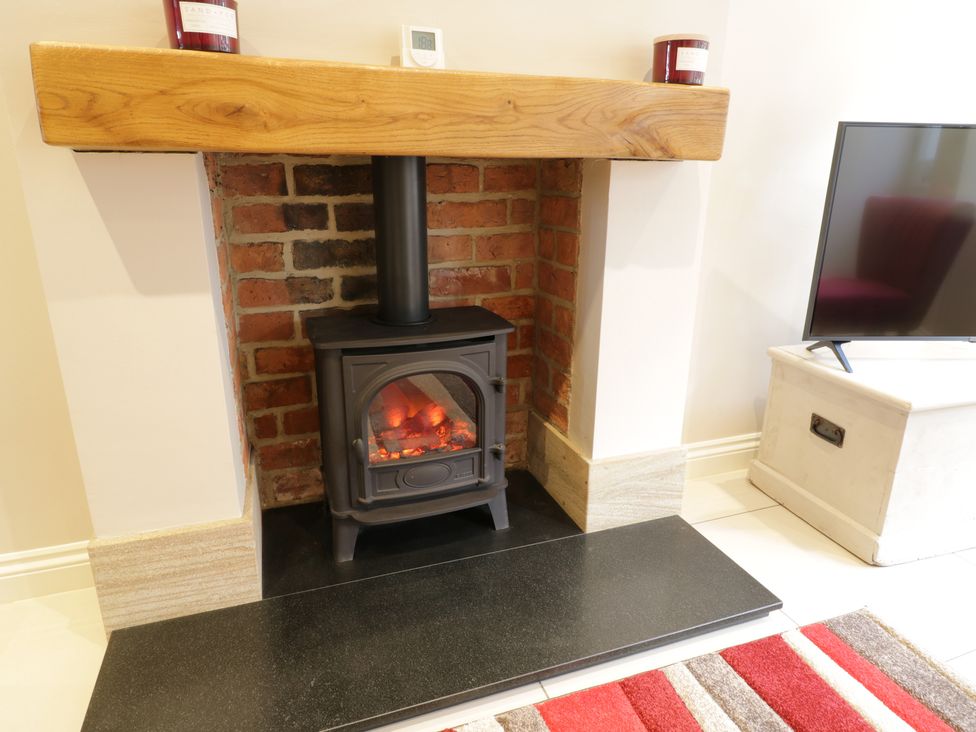 18 High Street - North Yorkshire (incl. Whitby) - 1083938 - thumbnail photo 7