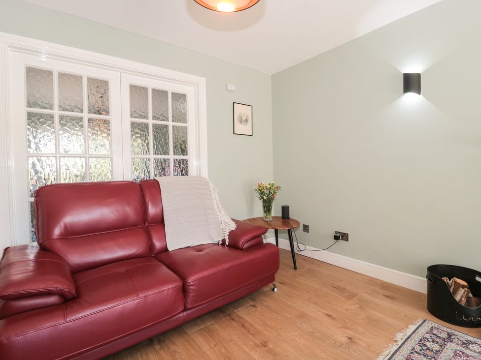 1 Charlotte Close - Dorset - 1105314 - thumbnail photo 5