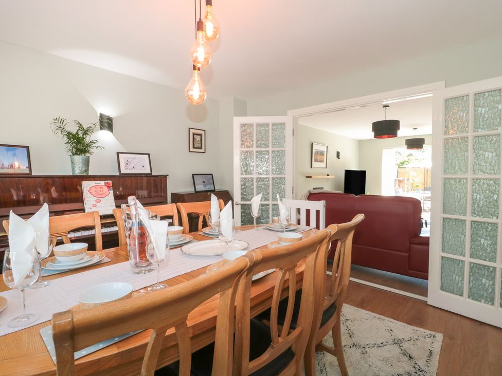 1 Charlotte Close - Dorset - 1105314 - thumbnail photo 10