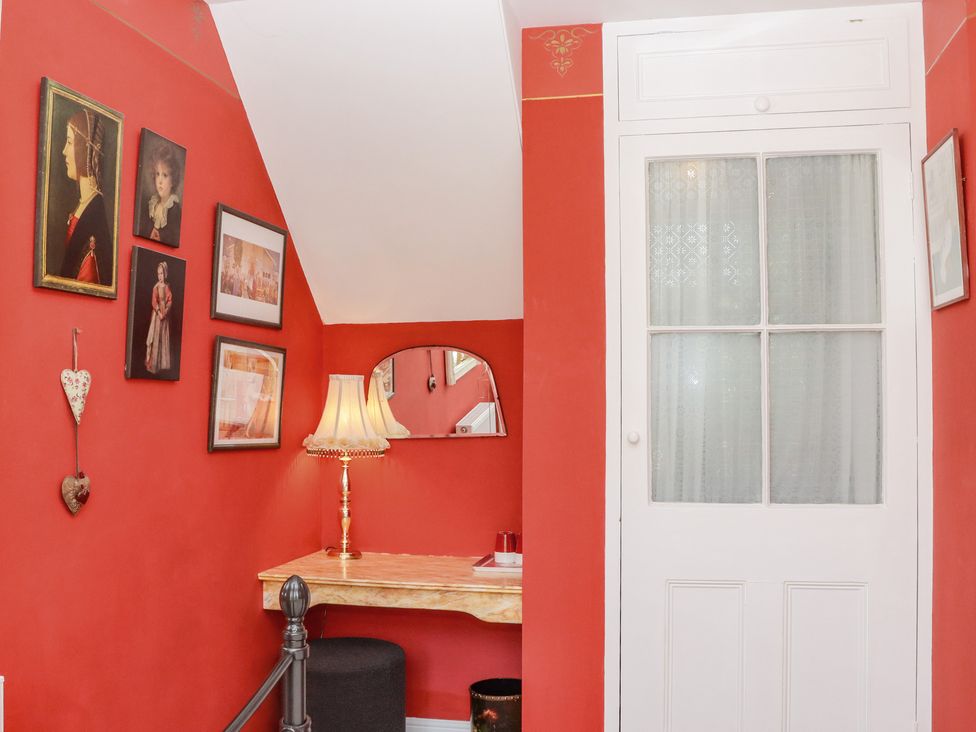 Little London - Kent & Sussex - 1113319 - thumbnail photo 20