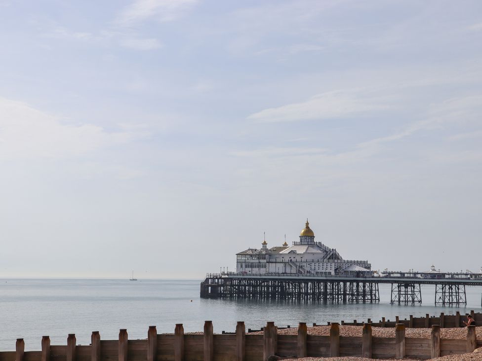 Sea Beach Cottage - Kent & Sussex - 1127983 - thumbnail photo 33