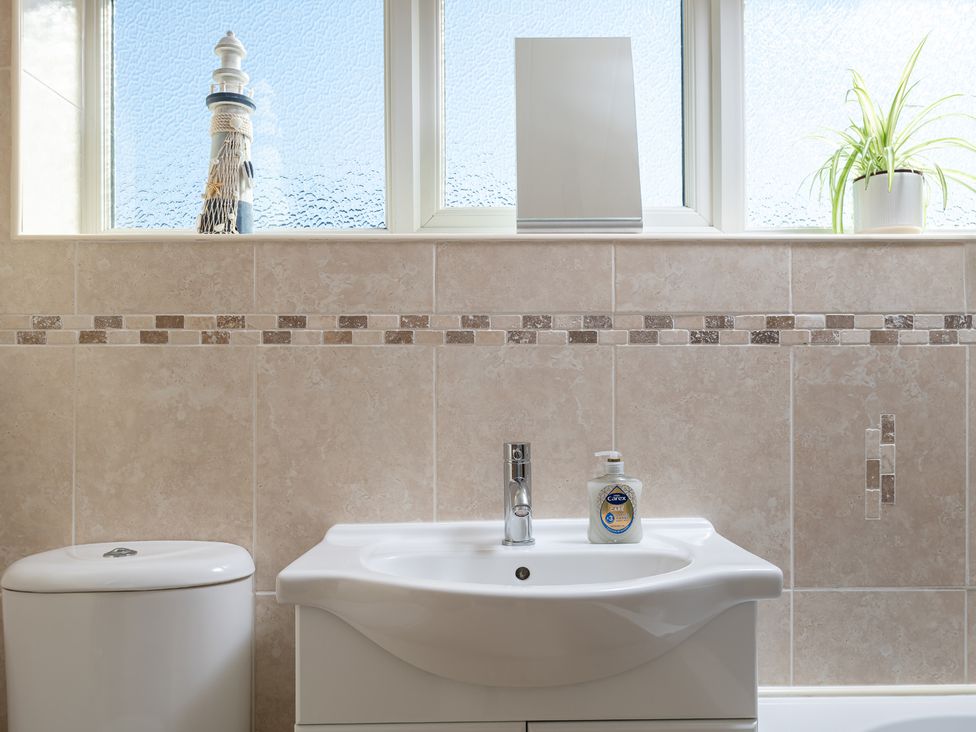 80 Breeze Hill - Anglesey - 1129918 - thumbnail photo 18
