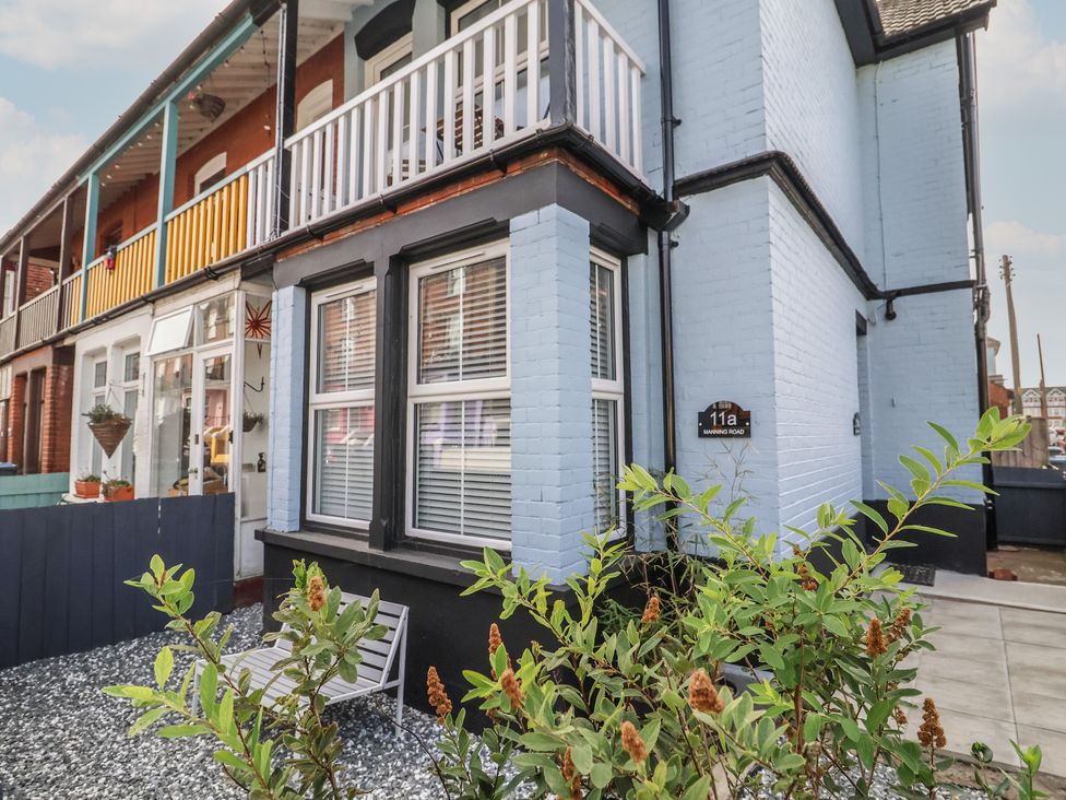 11a Manning Road - Suffolk & Essex - 1140749 - thumbnail photo 1